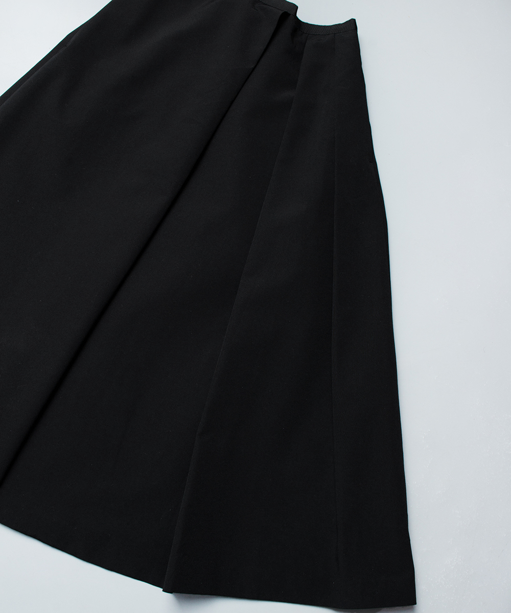 Bming by BEAMS pleats skirt