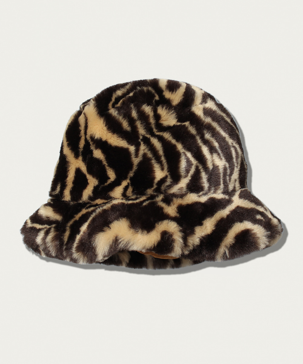 Leopard fake fur hat