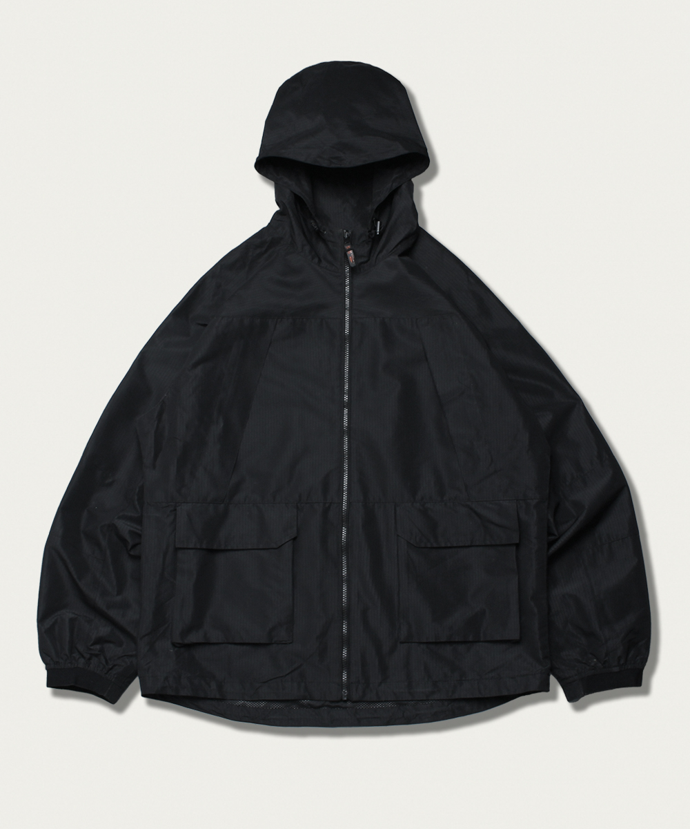 BEAMS x TIGORA mountain jacket