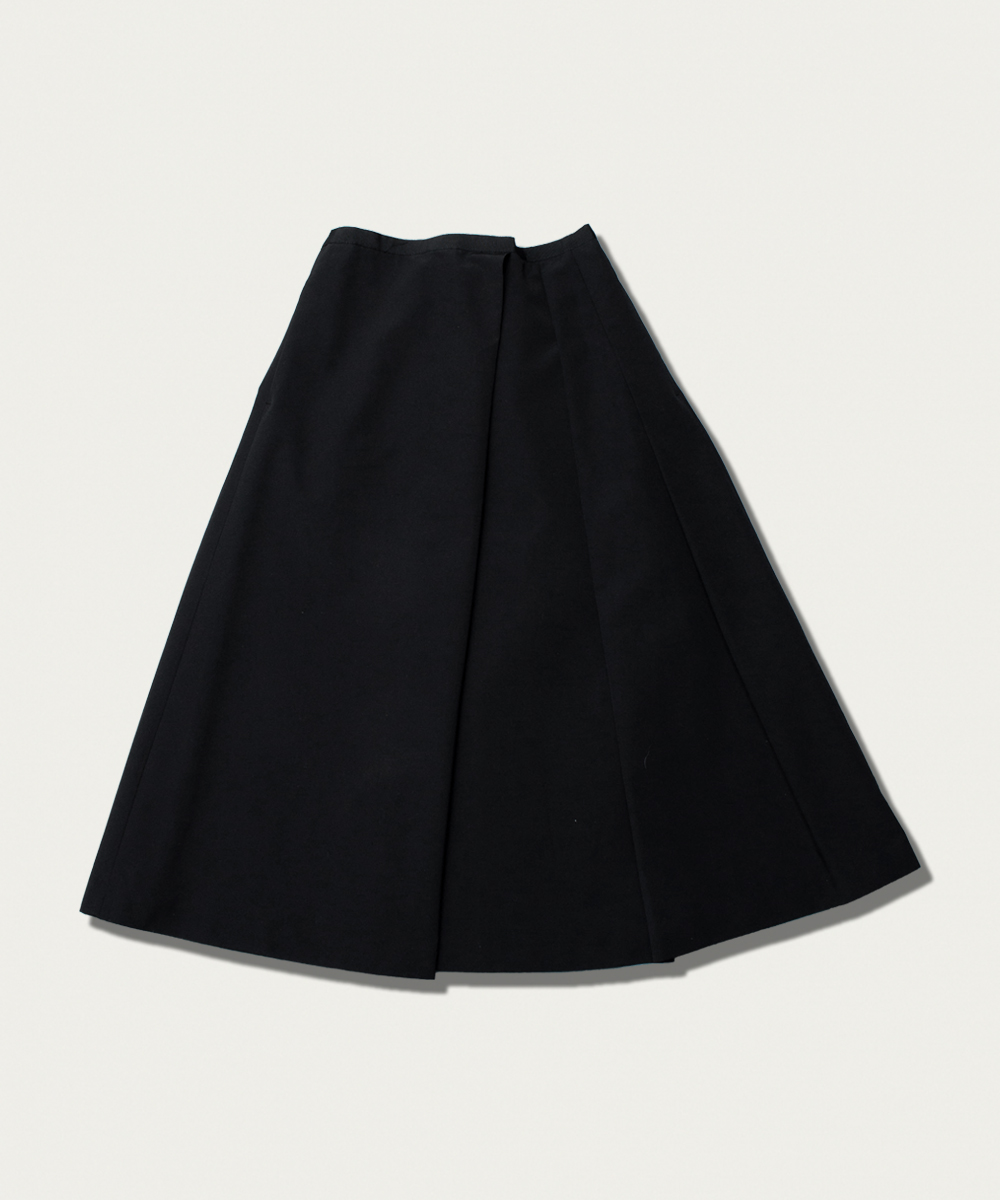 Bming by BEAMS pleats skirt