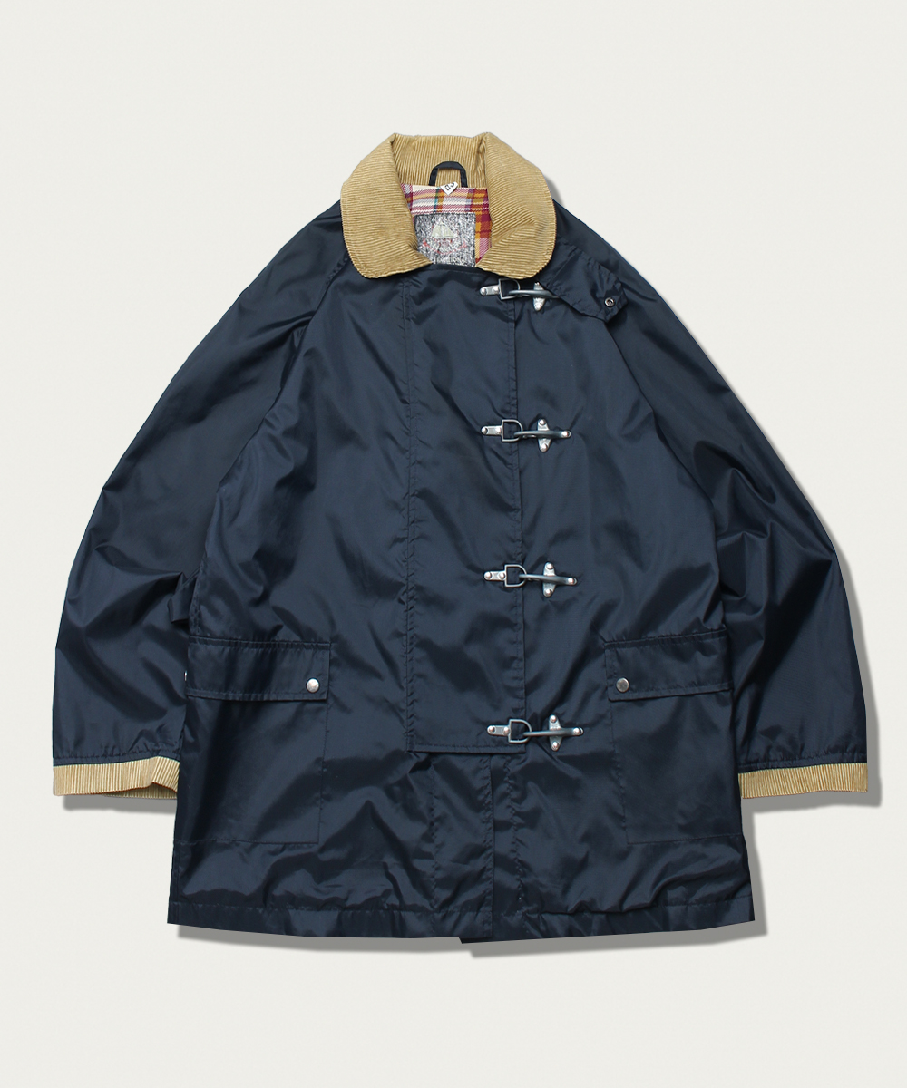 The traditional yachting line 80s fireman jacket